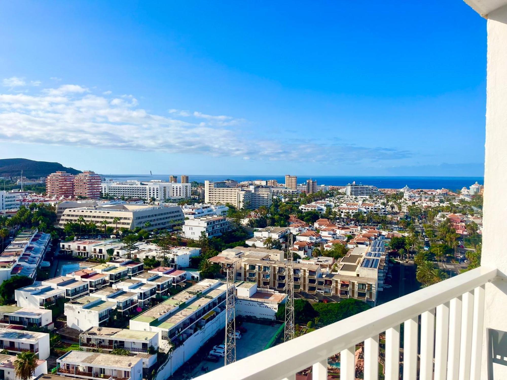 Torry De Yomely Sea View Apartment Playa de las Americas  Exterior photo